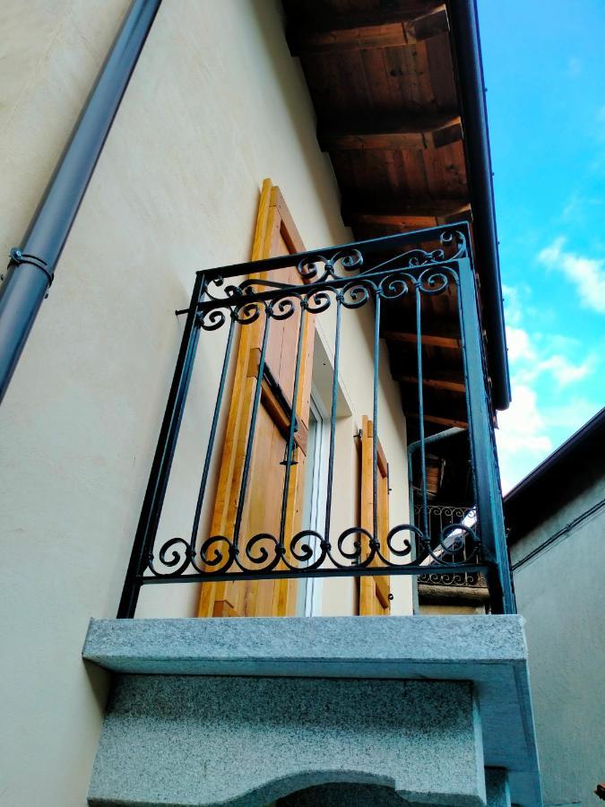 Maison Cascina Amelie Abbadia Lariana Exterior foto